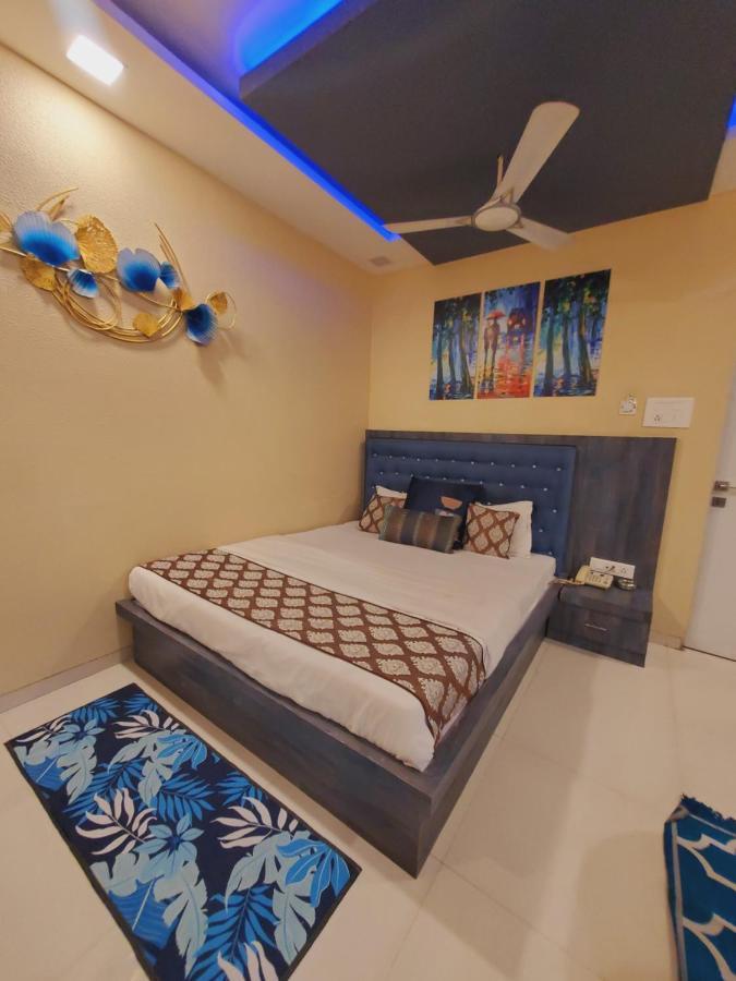 Hotel Mari Aai Residency Нави Мумбаи Экстерьер фото