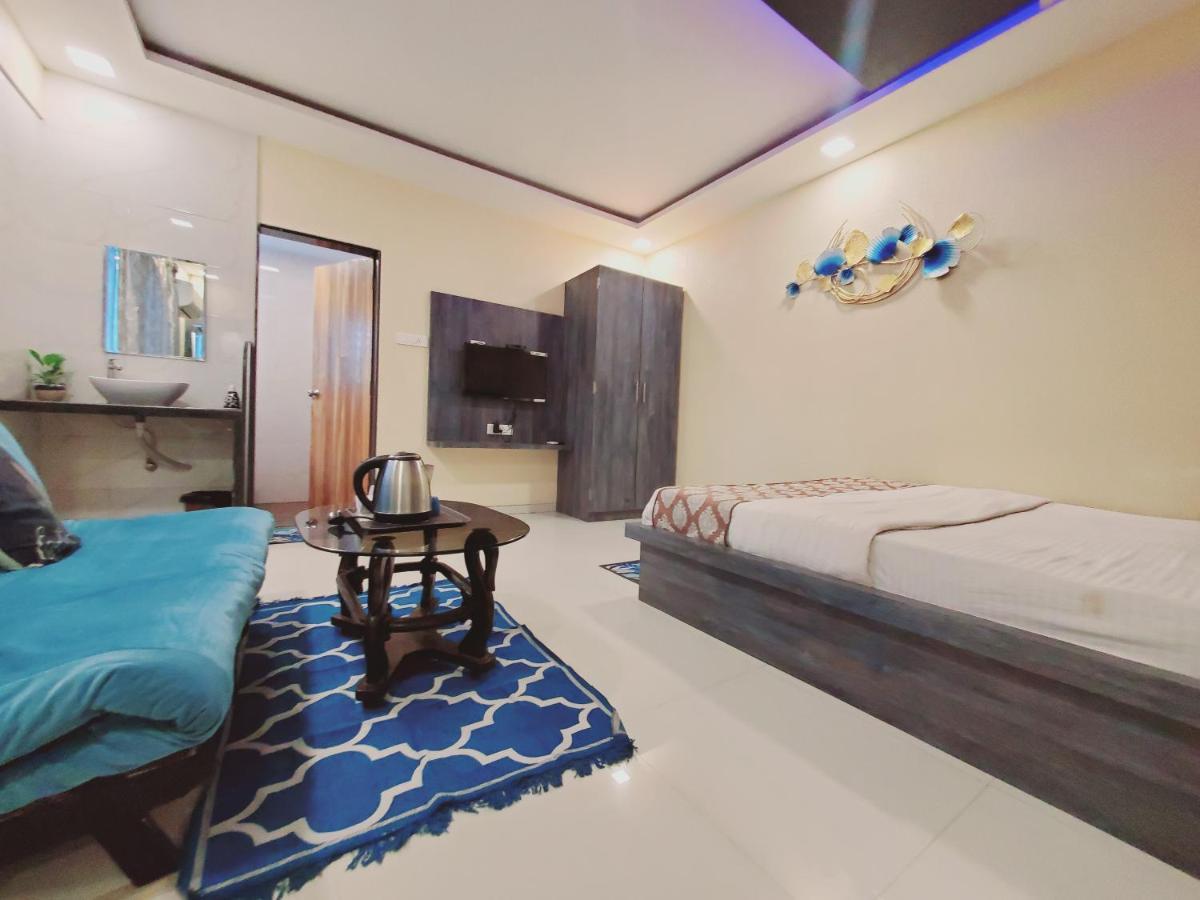 Hotel Mari Aai Residency Нави Мумбаи Экстерьер фото