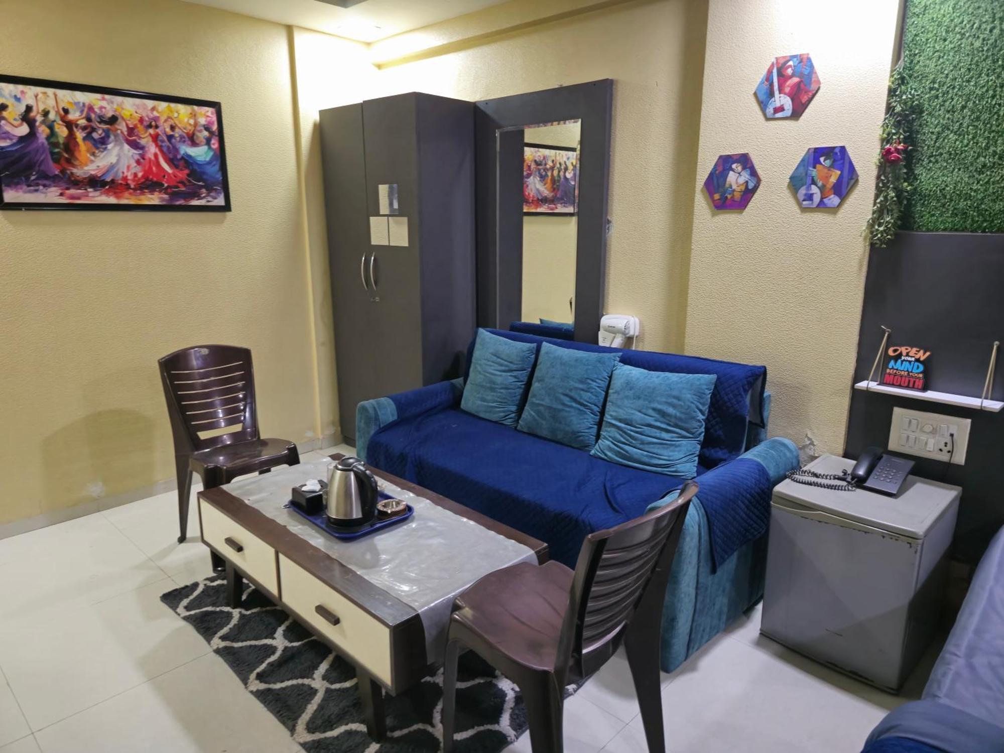 Hotel Mari Aai Residency Нави Мумбаи Экстерьер фото